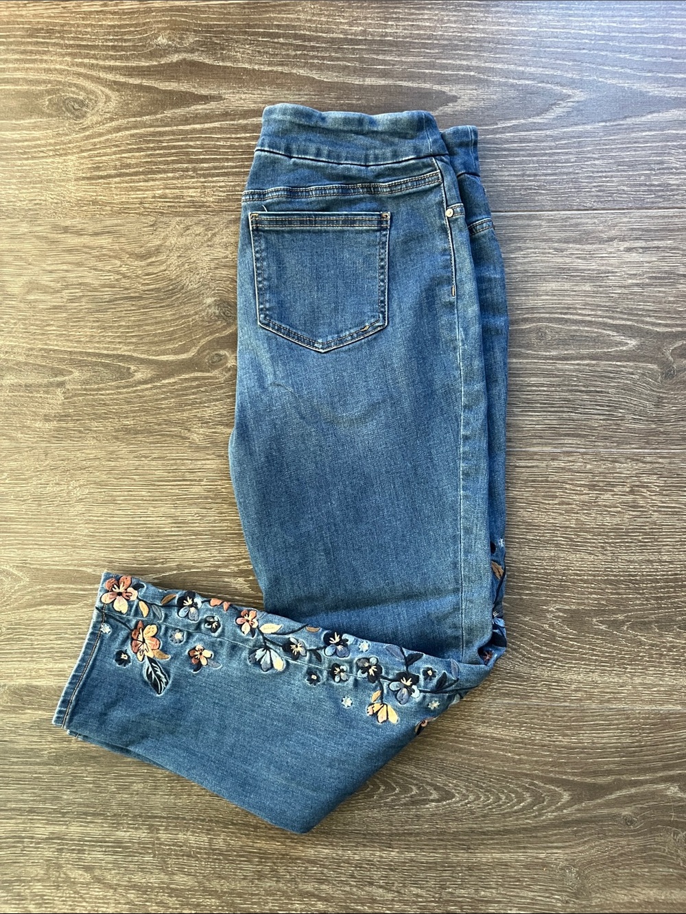 Chico’s Embroidered Floral Blue Women's Jeans